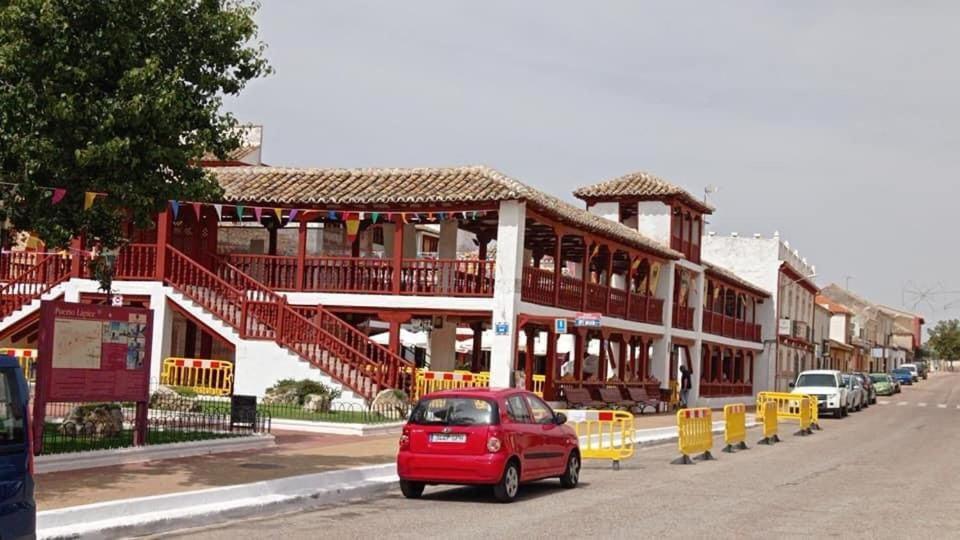 Rosales En El Corazon De La Mancha Apartment